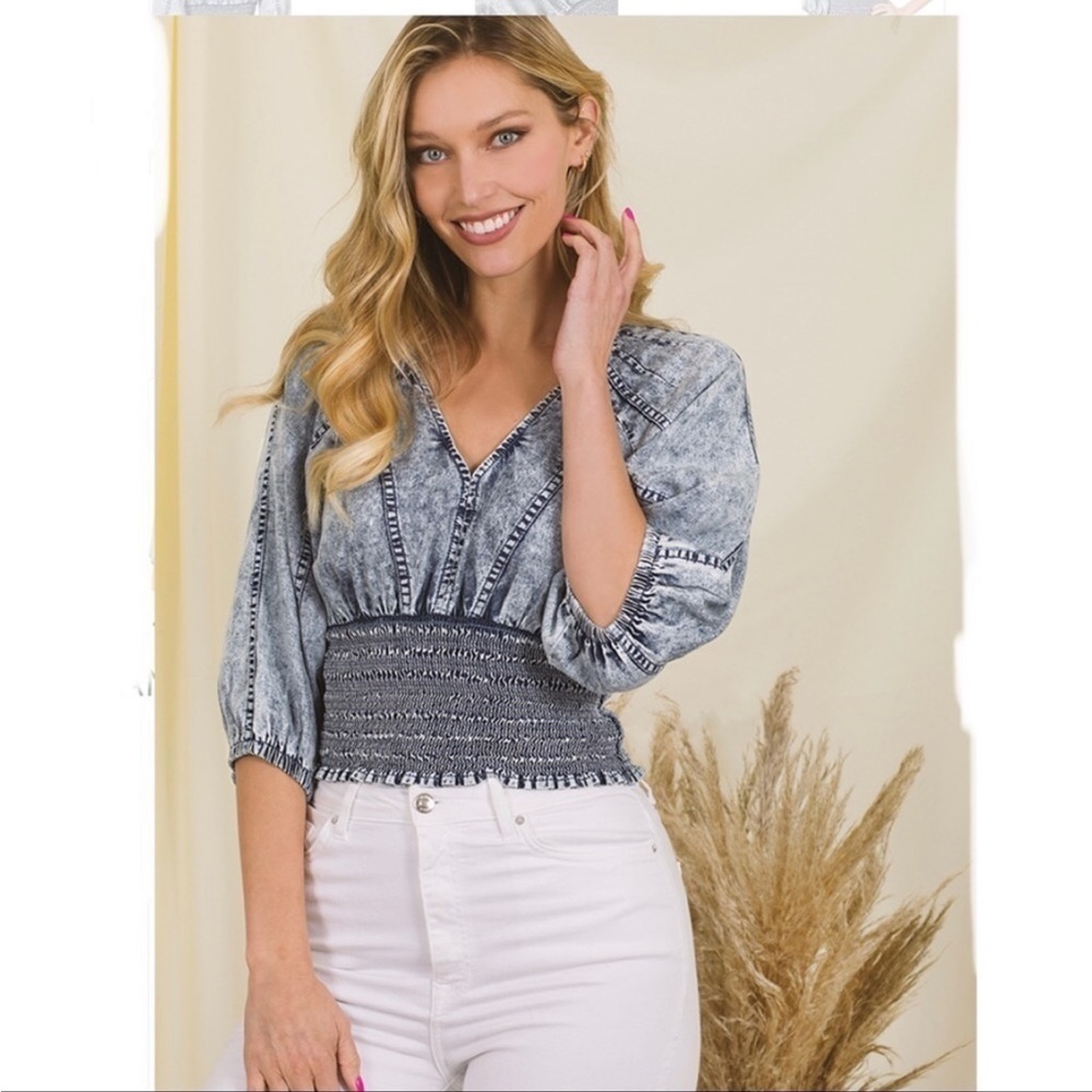 ZENANA OUTFITTERS SMOCKED CROP TOP
